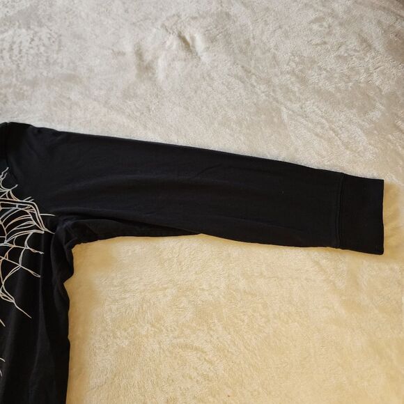 Torrid Heritage Long Sleeve Jersey Black With White Spiderweb Graphic And Bat - Picture 6 of 10
